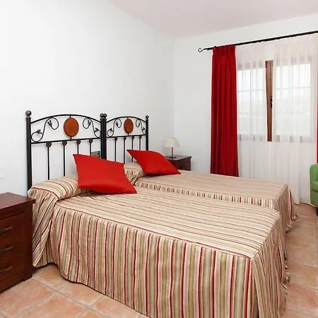 Homes, - La Oliva * Lajares